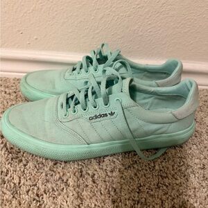 Adidas 3MC Skateboarding Shoes In The Clear Mint Colorway. Men's Size 9.5